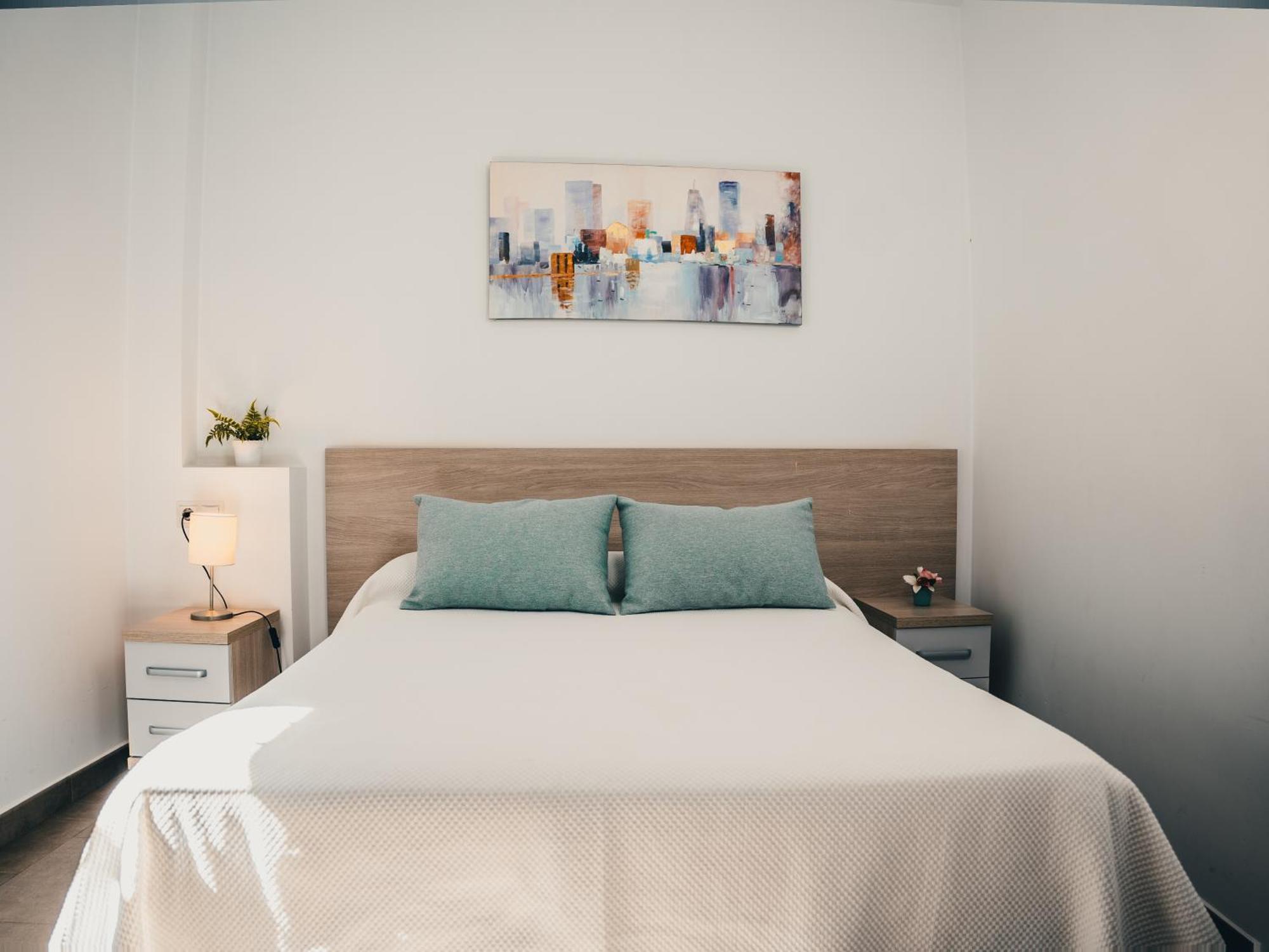Hostal Delia ألورا المظهر الخارجي الصورة
