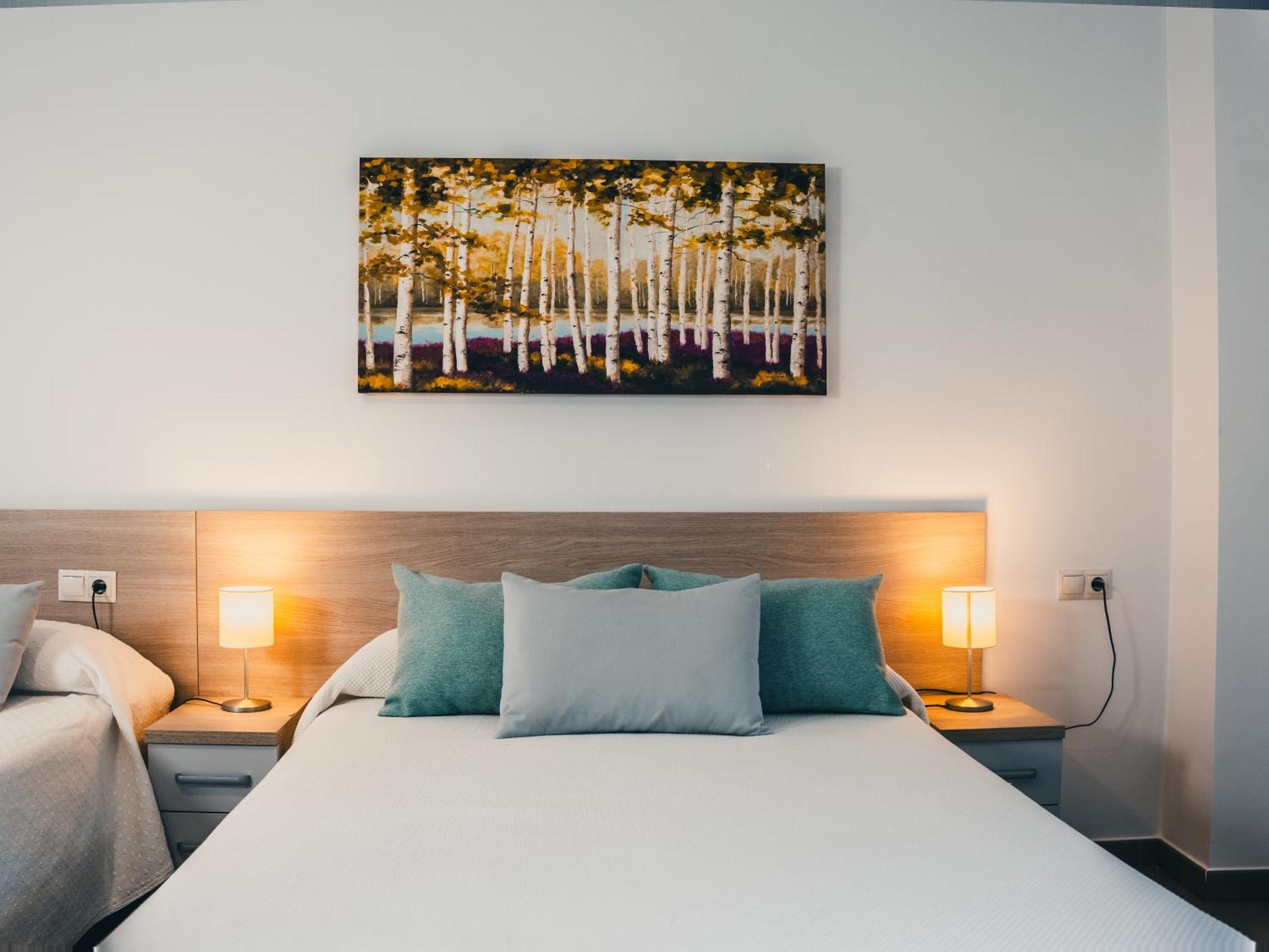 Hostal Delia ألورا المظهر الخارجي الصورة
