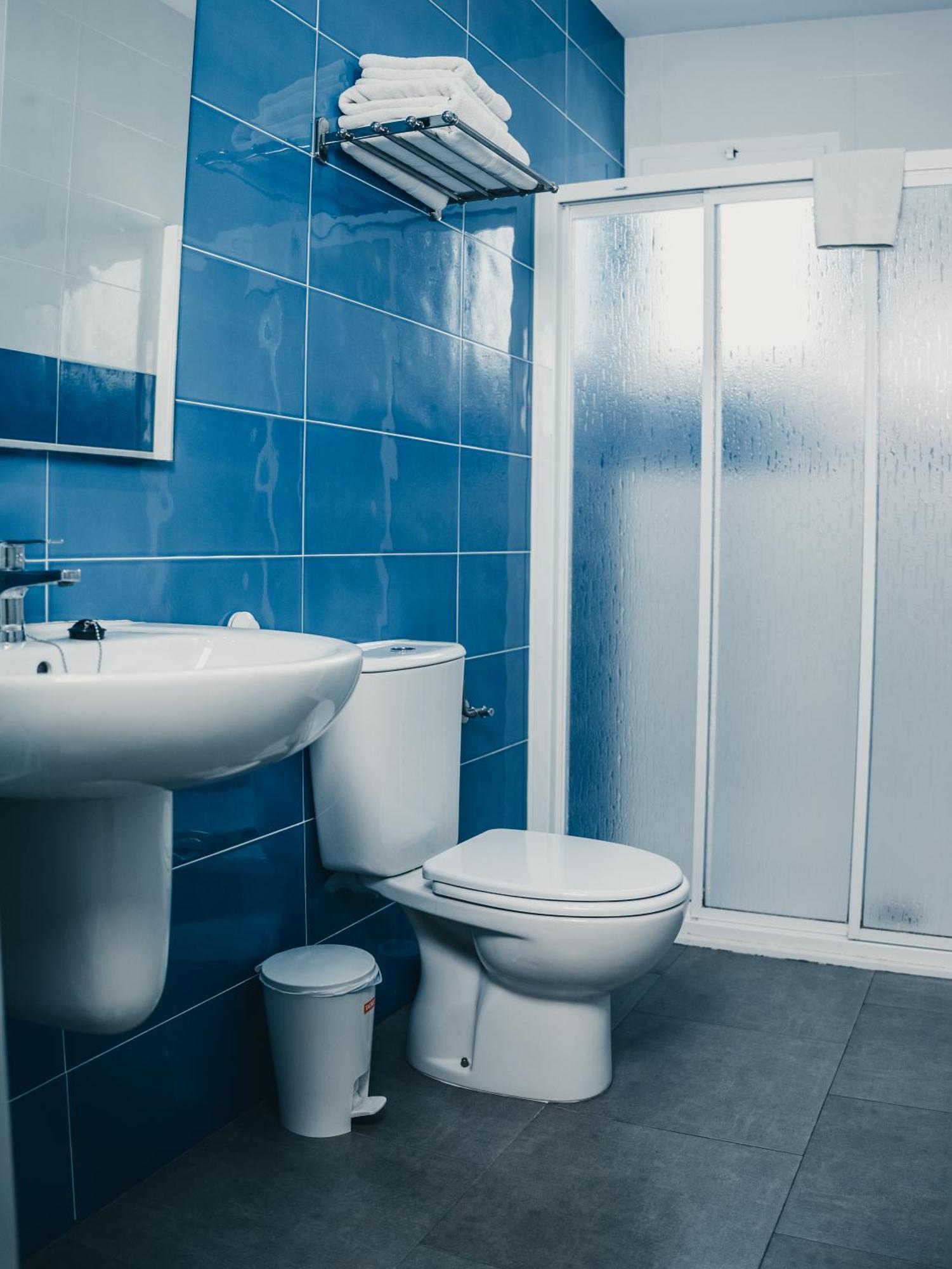 Hostal Delia ألورا المظهر الخارجي الصورة