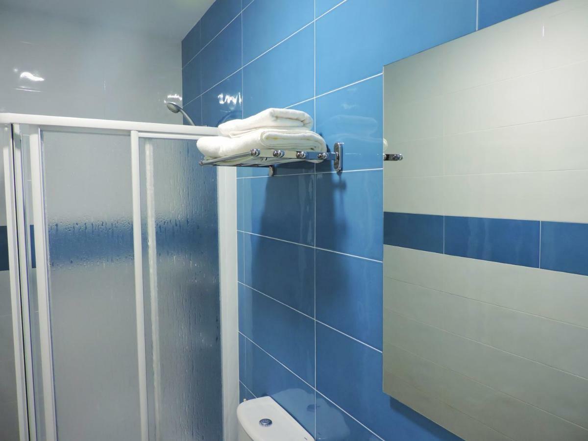 Hostal Delia ألورا المظهر الخارجي الصورة
